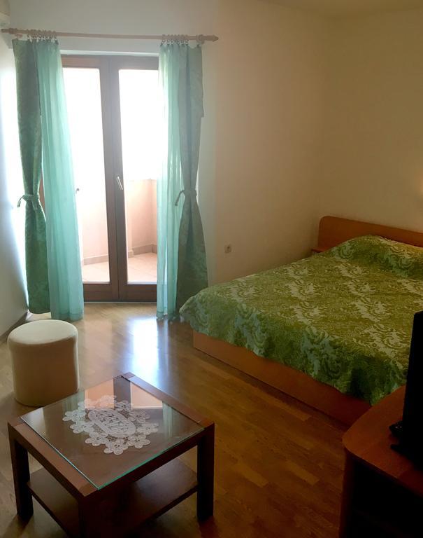 Apartman Frane كرك المظهر الخارجي الصورة